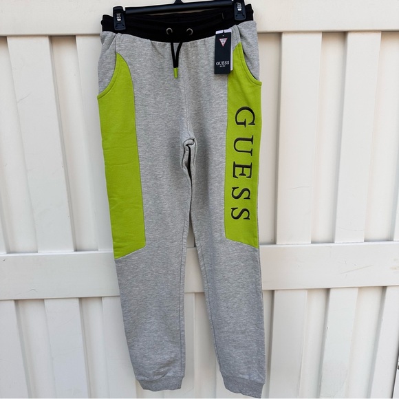 GUESS Kids Jogger Set NWT - Picture 7 of 16